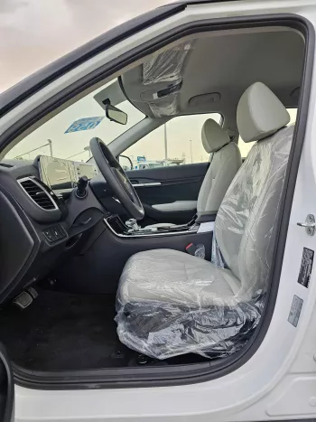Kia Seltos 1.5L Petrol V4 Basic Option 2024 Model Year 