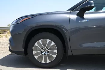 2024 TOYOTA HIGHLANDER GLE HYBRID 2.5L 7-SEATER AUTOMATIC