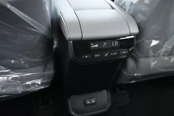 2024 TOYOTA HIGHLANDER GLE HYBRID 2.5L 7-SEATER AUTOMATIC
