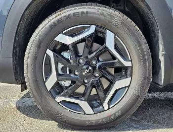 KIA SELTOS 1.5L PETROL FULL OPTION FWD 2024 MODEL YEAR GRAY 