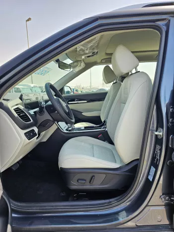 KIA SELTOS 1.5L PETROL FULL OPTION FWD 2024 MODEL YEAR GRAY 