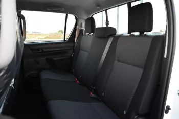 2024 TOYOTA HILUX DOUBLE CAB PICKUP 2.4L DIESEL 4WD MT
