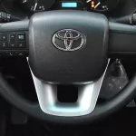 2024 TOYOTA HILUX DOUBLE CAB PICKUP 2.4L DIESEL 4WD MT - Thumbnail 8