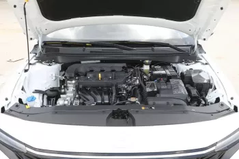 Hyundai  Elantra 1.5L Petrol FWD 2025 Model Year