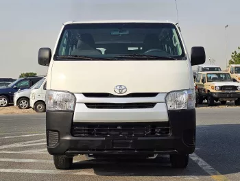 2022 TOYOTA HIACE MT PETROL STANDARD ROOF 13 SEATER 2.7L V4 WHITE