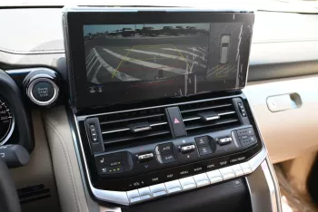 2024 TOYOTA LAND CRUISER 300 VX V6 3.3L DIESEL 7-SEATER AUTOMATIC