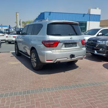 Nissan Patrol Platinum 3.5V6 2021 Model Year