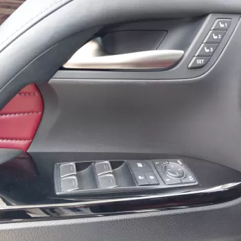 Lexus LX570 5.7L PETROL BLACK EDITION 2021 MODEL YEAR
