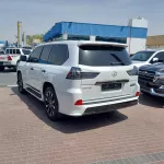 Lexus LX570 5.7L PETROL BLACK EDITION 2021 MODEL YEAR - Thumbnail 8