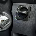 2025 Model Toyota Land Cruiser LC78 3Door 4.2L Diesel - Thumbnail 8