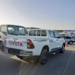 Toyota Hilux 2.7L Automatic Full Option 2024 Model Year - Thumbnail 16