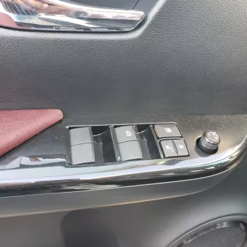 Toyota Hilux 2.7L Automatic Full Option 2024 Model Year