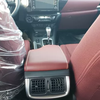 Toyota Hilux 2.7L Automatic Full Option 2024 Model Year