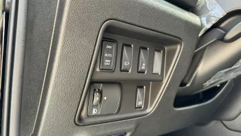 RENAULT KOLEOS 2.5L PETROL FWD 2024 MODEL YEAR 