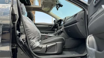 RENAULT KOLEOS 2.5L PETROL FWD 2024 MODEL YEAR 