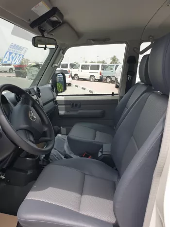 2024 Toyota Land Cruiser Pick up LC79 4.2L V6 Diesel