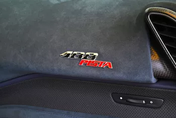 Ferrari Pista 2019 Model Year GCC Specs Full Carbon Fiber 4,500 Km Only !!