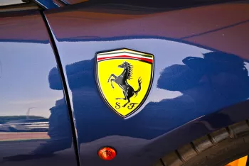 Ferrari Pista 2019 Model Year GCC Specs Full Carbon Fiber 4,500 Km Only !!
