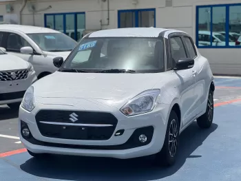 Suzuki Swift 1.2L Petrol Fwd 2024 White with Black Roof With Screen & Camera