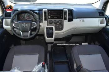 2022 TOYOTA HIACE HIGH ROOF DX 2.8L DIESEL 13 SEATER