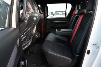 2024 MODEL TOYOTA HILUX DOUBLE CAB PICKUP GR SPORT 2.8L DIESEL 4WD AUTOMATIC