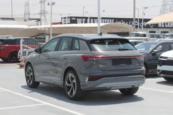 AUDI E-TRON Q4 ELECTRIC CAR 2024 MODEL YEAR PANORAMIC SUNROOF