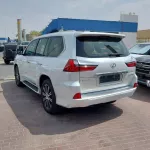 LEXUS LX570 2021 MODEL YEAR  4 YEARS WARRANTY FROM ALFUTTAIM - Thumbnail 8