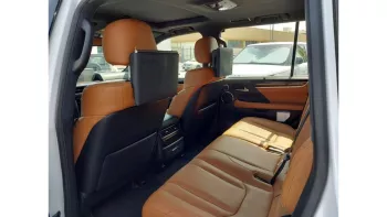 LEXUS LX570 2021 MODEL YEAR  4 YEARS WARRANTY FROM ALFUTTAIM