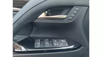 LEXUS LX570 2017 MODEL YEAR BLACK COLOR EXTERIOR