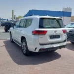 2024 TOYOTA LAND CRUISER VXR 3.5 TWIN TURBO WARRANTY FROM ALFUTTAIM - Thumbnail 8