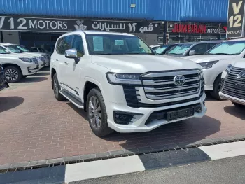 2024 TOYOTA LAND CRUISER VXR 3.5 TWIN TURBO WARRANTY FROM ALFUTTAIM