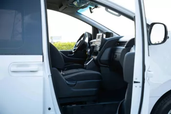 Hyundai Staria 2023 Model Year 11STR 3.5 - White inside Black