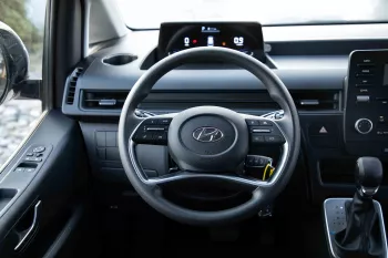 Hyundai Staria 2023 Model Year 11STR 3.5 - White inside Black