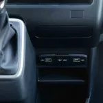 Hyundai Staria 2023 Model Year 11STR 3.5 - White inside Black - Thumbnail 16