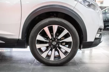 Nissan Kicks SV 2018 Model Year Full Option
