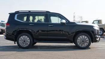 Toyota Land Cruiser VX 3.5L Petrol 2024 Model year