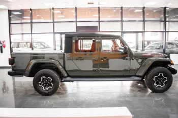 JEEP RUBICON GLADIATOR  2023 MODEL YEAR 3.6L V6 PICK UP 4X4 FULL OPTION