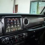 JEEP RUBICON GLADIATOR  2023 MODEL YEAR 3.6L V6 PICK UP 4X4 FULL OPTION - Thumbnail 14