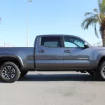 TOYOTA TACOMA TRD  2021 MODEL YEAR V6 CANADIAN SPECS AED 1995/MONTH - Thumbnail 6