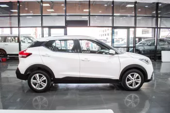 2020 NISSAN KICKS UNDER WARANTY GCC SPECS EXCELENT CONDITION WITH WARANTY