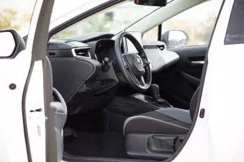 2024 Toyota Corolla 1.2T Elite - White inside Black