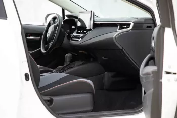 2024 Toyota Corolla 1.2T Elite - White inside Black