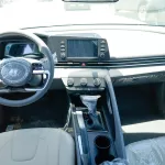 2024 HYUNDAI ELANTRA 1.6L PETROL PREMIER PLUS AMAZON GRAY COLOR - Thumbnail 12
