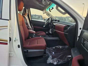 Toyota Hilux 2.7 Mid Option 2024 Model Year Automatic White Color