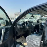 Toyota Prado 4.0 TXL 2023 Model Year Black Color - Thumbnail 8
