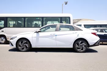 HYUNDAI ELANTRA 1.6L PETROL LUXURY 2024 MODEL YEAR