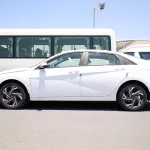 HYUNDAI ELANTRA 1.6L PETROL LUXURY 2024 MODEL YEAR - Thumbnail 4