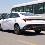 HYUNDAI ELANTRA 1.6L PETROL LUXURY 2024 MODEL YEAR - Thumbnail 6