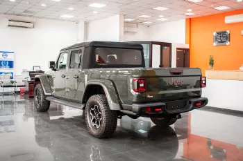 2023 JEEP WRANGLER RUBICON GLADIATOR PICK UP 4X4 FULL OPTION GREEN COLOR