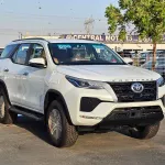 Toyota Fortuner 2.7L Petrol 4wd 2023 Model Year White Color - Thumbnail 3